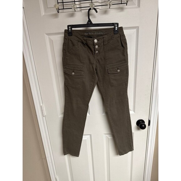 Size 5 Army Green Almost Famous Denim Skinny Button Down Cargo Pant - Picture 1 of 3